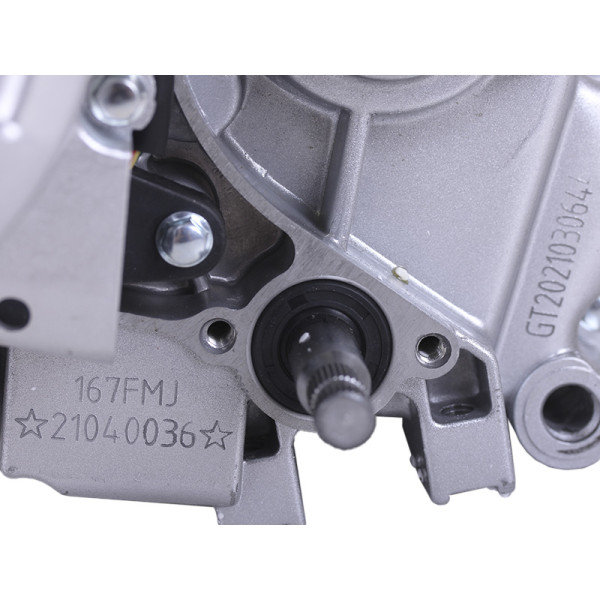 Двигатель (167FMJ) - CG250 с воздушным охлаждением