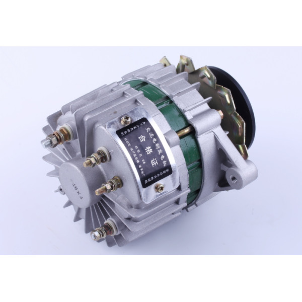 Генератор 350 Вт правий KM385BT